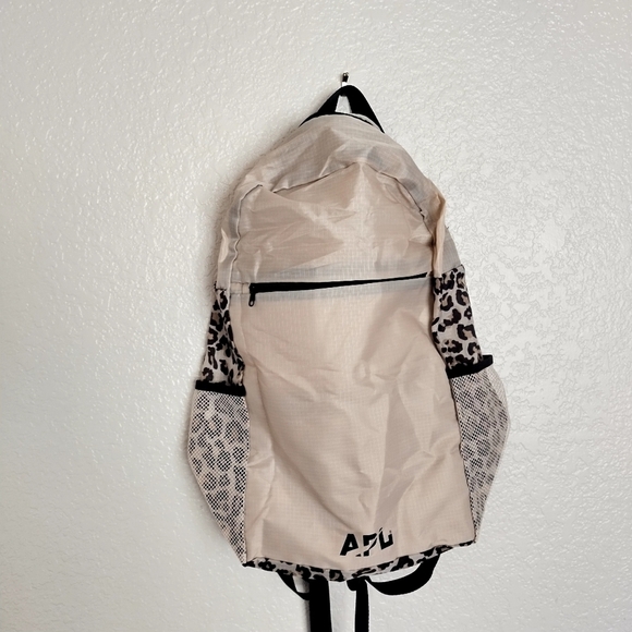 APL All Purpose Packable Cheetah Print Backpack - Picture 1 of 5